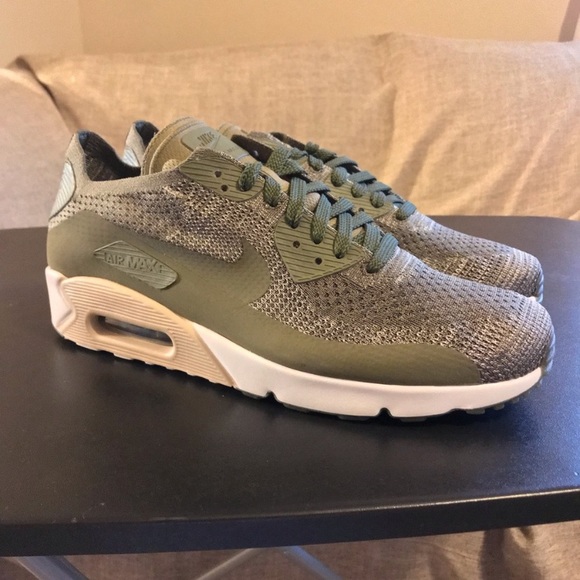 Nike Other - Nike Air Ultra 90 Flyknit 2.0